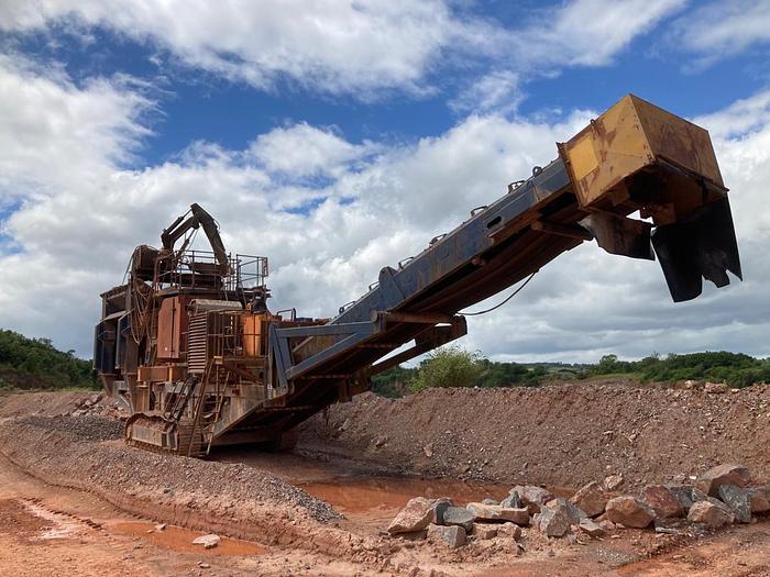 foto Concasor cu falci Metso Nordberg LT125
