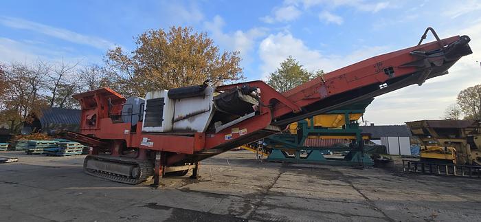 foto  Concasor cu falci Sandvik QJ 340